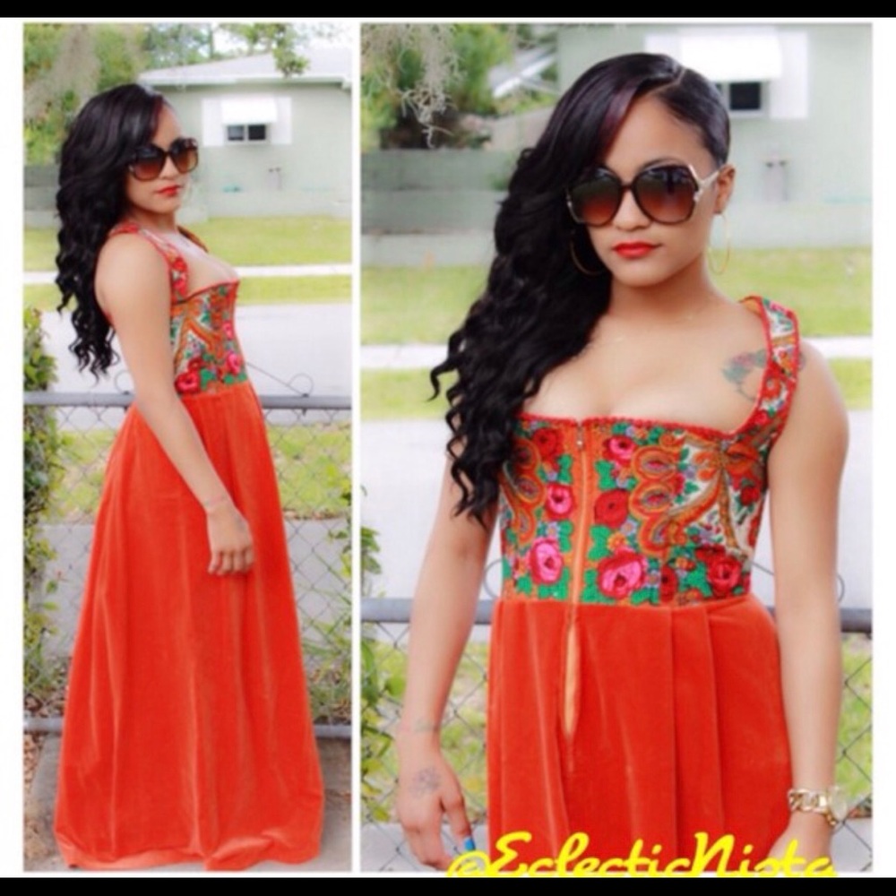 💜 Vintage Paisley Corset Maxi Dress